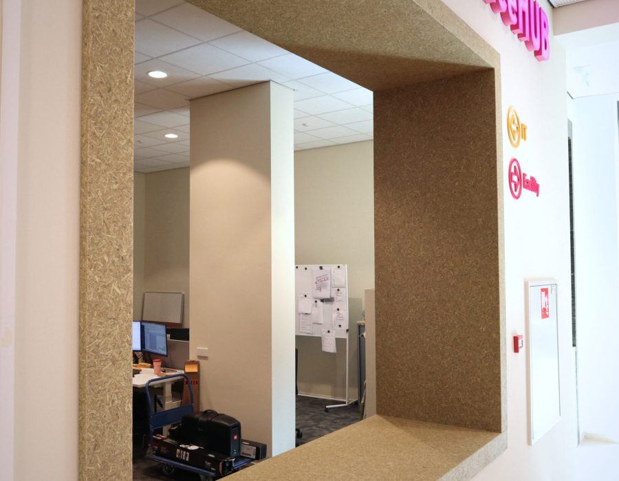 4. COARE_Essent_ITdesk